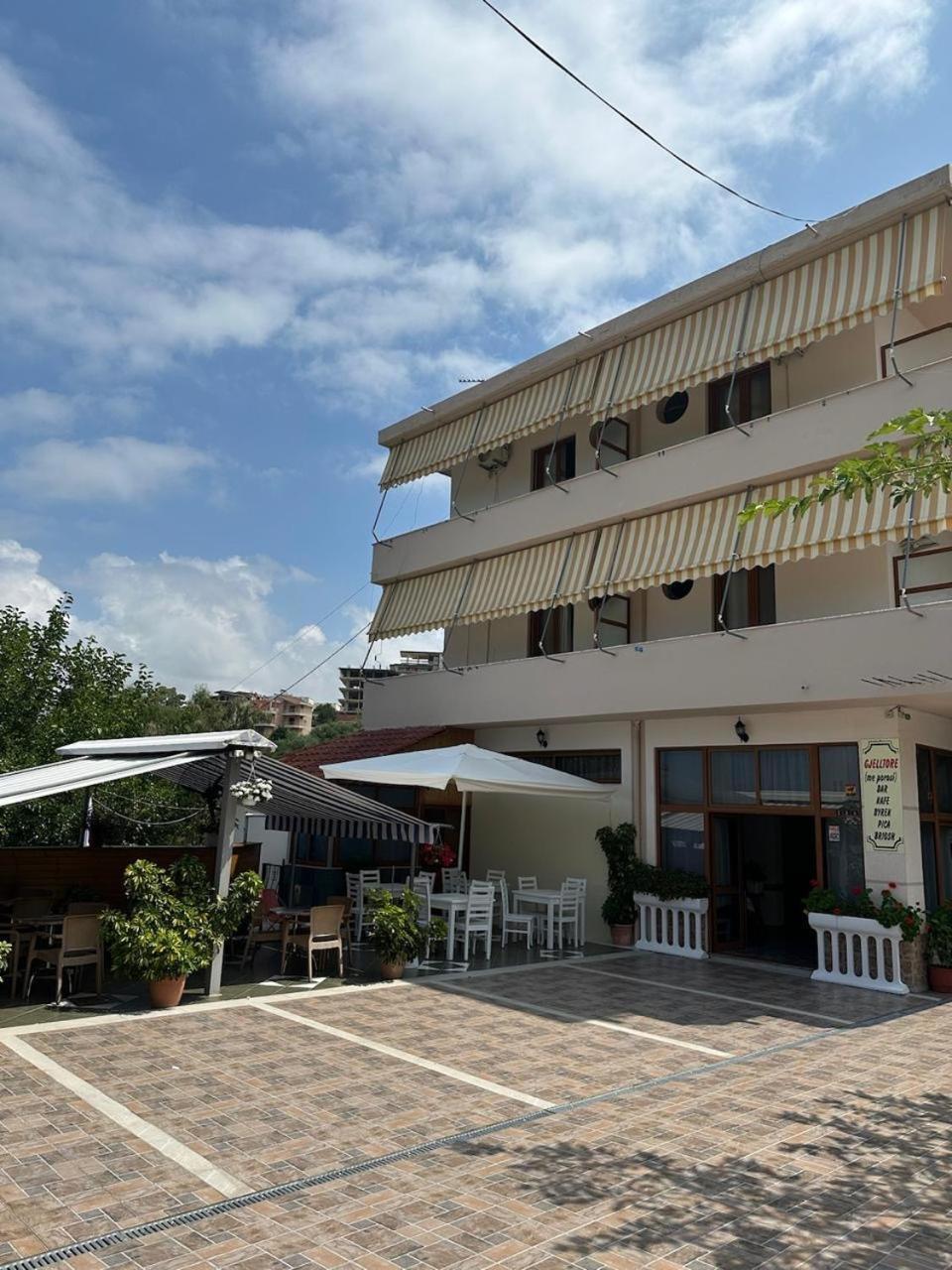 Hostel Eid Mar Wlora Zewnętrze zdjęcie